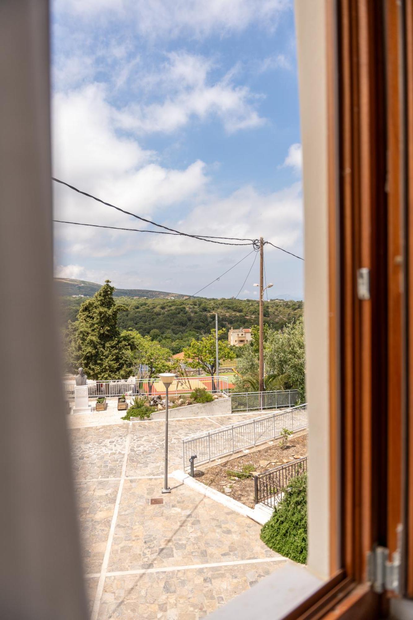 Apartment Elia Chromonastiri